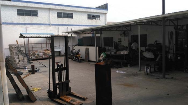 機加工車間NO4(凱恩利機床）