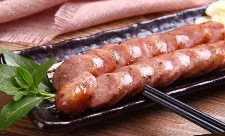 牛羊肉香腸腸衣破裂、顏色深淺不一，原因在這！