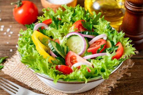 豬肉水果價格持續(xù)上漲，蔬菜價格卻為何一直跌？