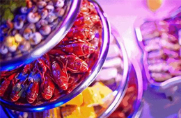 搭載“夜宵經(jīng)濟(jì)”，即食海鮮能成為第二個鴨脖嗎？