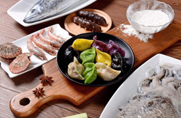 火鍋料井噴、預(yù)制菜爆發(fā)、自熱食品暢銷……疫情下新品“后浪”澎湃