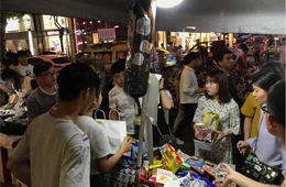 安井、富邦、升隆等紛紛出攤！地攤經(jīng)濟(jì)回歸，將造就哪些明星產(chǎn)品？