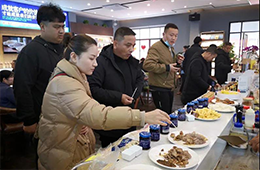 一場品鑒會訂出去數(shù)百萬貨，這款靜腌牛排有啥魅力？