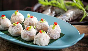 燒烤蝦滑、竹蓀蝦滑、椰漿蝦滑、火龍果蝦滑…細(xì)分場景，蝦滑創(chuàng)新大有乾坤