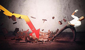  豬價(jià)跌破10元/斤，牧原股價(jià)“閃崩”，今夏養(yǎng)豬業(yè)遭遇“失溫”？