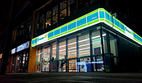 “澇疫接核”之下，鄭州便利店“怒刷”一波存在感