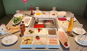 海底撈預虧超38億，連鎖商超業(yè)績慘淡，2022餐飲零售業(yè)怎么玩?