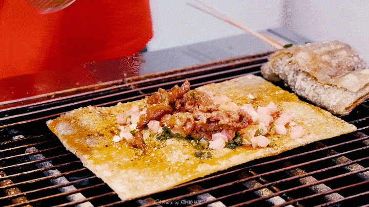 1653356132644710.gif 1653356132644710.gif