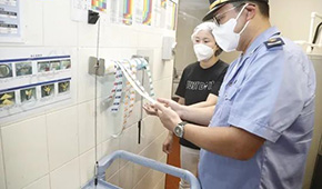 被曝食材過期改標(biāo)簽“續(xù)命”，必勝客兩家餐廳上熱搜