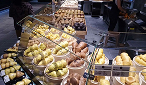 自營改聯(lián)營、轉(zhuǎn)賣預制菜，超市最有“煙火氣”的地方也要沒了？