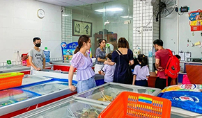 一個(gè)也是批發(fā)價(jià)！凍品“折扣風(fēng)”，大家怎么看？