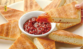 發(fā)現(xiàn)增長品類 | 蔥包燴、火燒饃、菜蟒、菜盒…食品研發(fā)向地方特色小吃找靈感