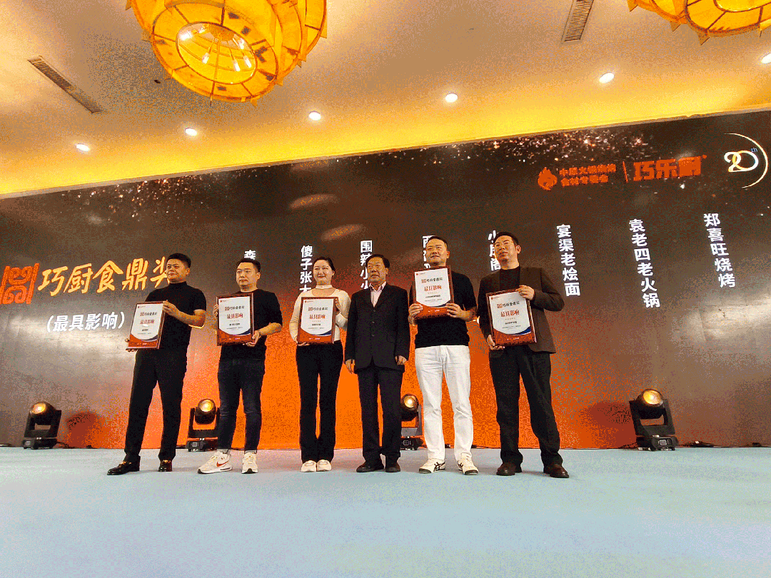 1729668604887357.gif 1729668604887357.gif