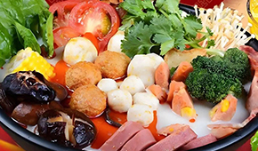 “月薪5000不要吃火鍋，吃麻辣燙就好”？2025年市場規(guī)模將達(dá)1565億，千億麻辣燙不容小看……