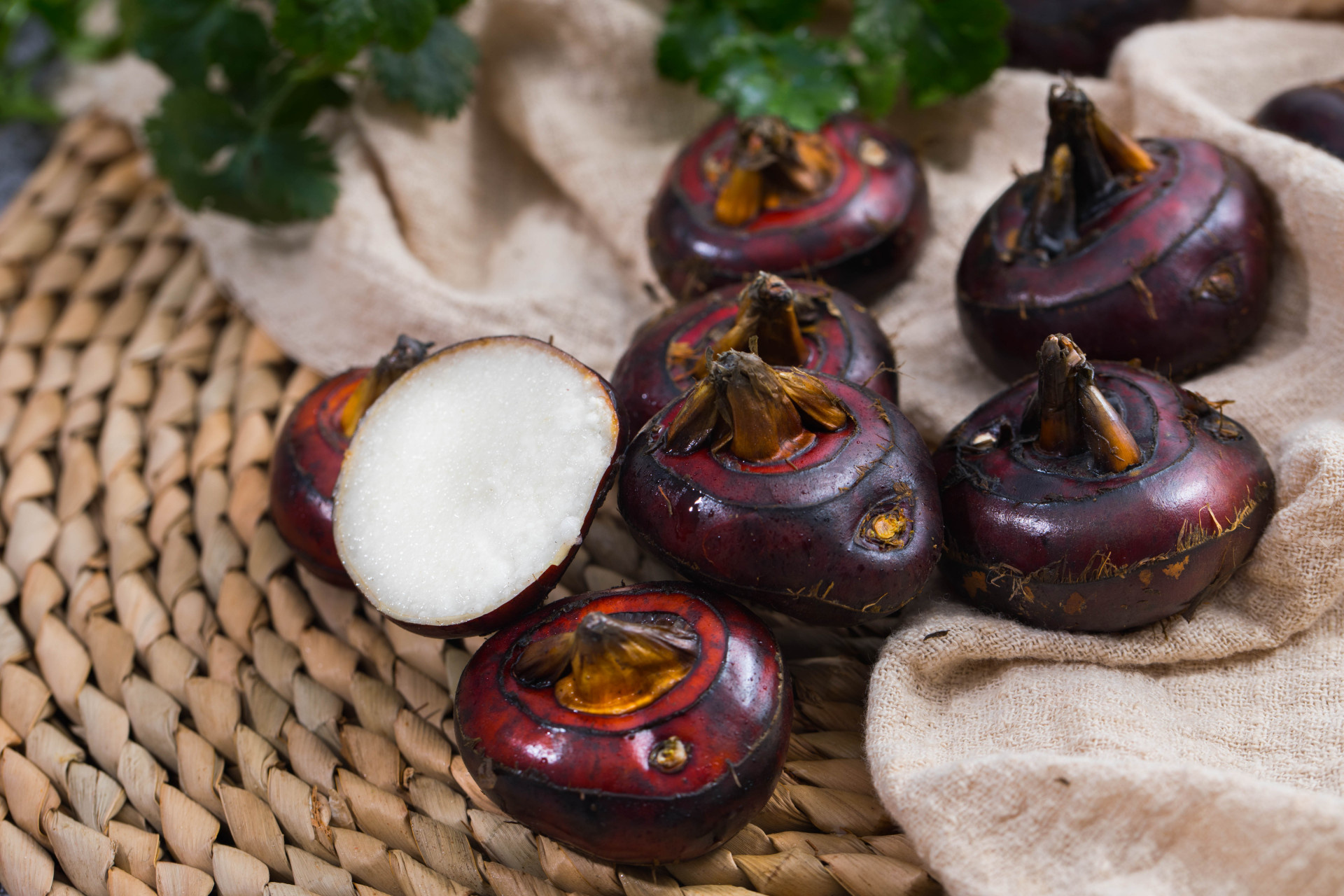 區(qū)域小品類化身百變搭子，這個(gè)產(chǎn)品在速凍、餐飲、茶飲、烘焙中都火了